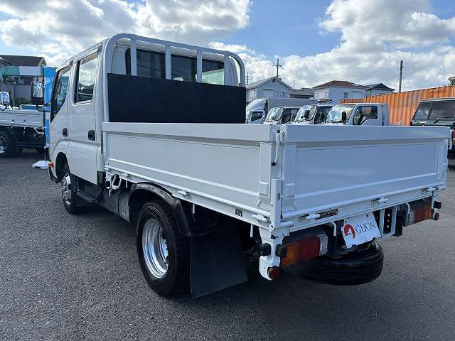 日野 デュトロ 小型 Wキャブ 2RG-XZU605M(109414) 8枚目