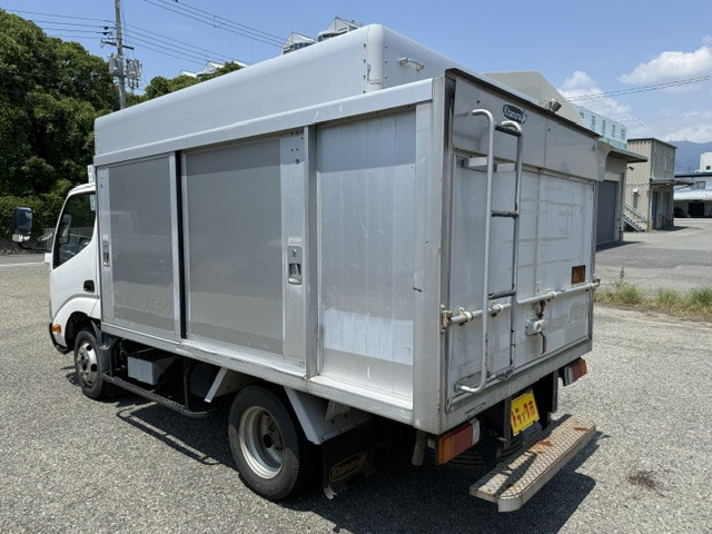 日野 デュトロ 小型 バン TKG-XZC605M(111796) 4枚目