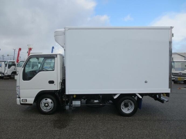 いすゞ エルフ 小型 冷蔵冷凍バン TRG-NHR85AN(8626) 7枚目