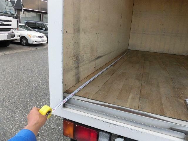 いすゞ エルフ 小型 バン TKH-NHR85AN(11440) 21枚目