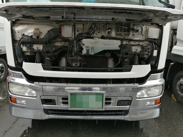 UDトラックス（日産） クオン 大型 冷蔵冷凍バン PKG-CG4ZA(5641) 56枚目