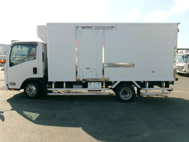 いすゞ エルフ 小型 冷蔵冷凍バン 2RG-NLR88AN(113575) 9枚目