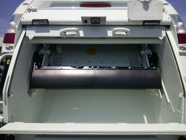 三菱ふそう キャンター 小型 塵芥車（プレス式） 2RG-FEAVO(108489) 10枚目