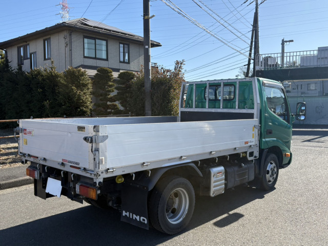 日野 デュトロ 小型 平ボディ 2RG-XZU605M(99659) 3枚目
