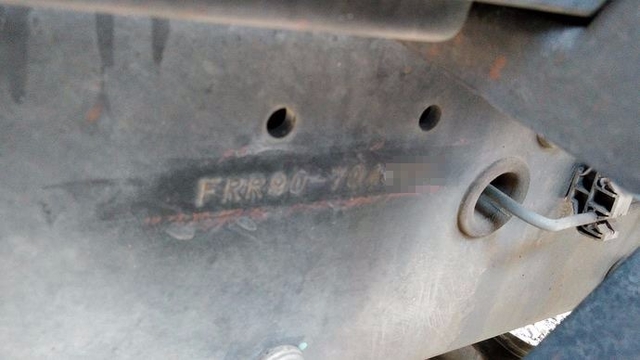 いすゞ エルフ 中型 冷蔵冷凍バン TKG-FRR90T2(3768) 38枚目