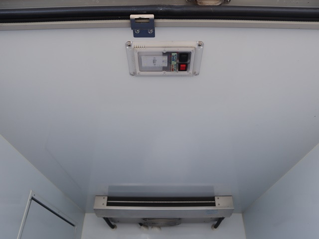 三菱ふそう 軽 冷蔵冷凍バン EBD-DS16T(88987) 14枚目
