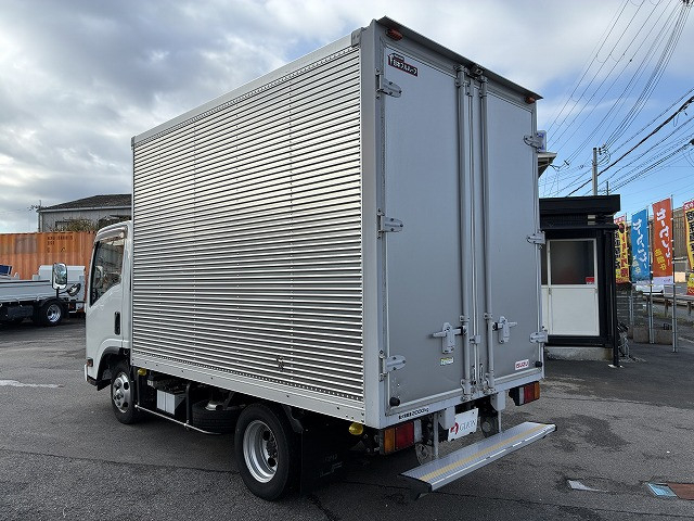 いすゞ エルフ 小型 バン TRG-NLR85AN(113965) 6枚目