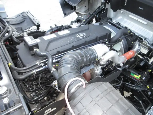 日産自動車 クオン 大型 トラクタ 2RG-GK5DAD(106706) 40枚目