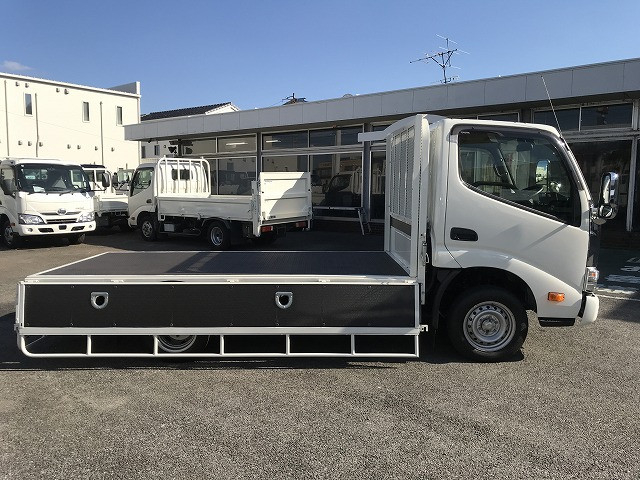 トヨタ ダイナ 小型 平ボディ 2DG-GDY231(113085) 15枚目