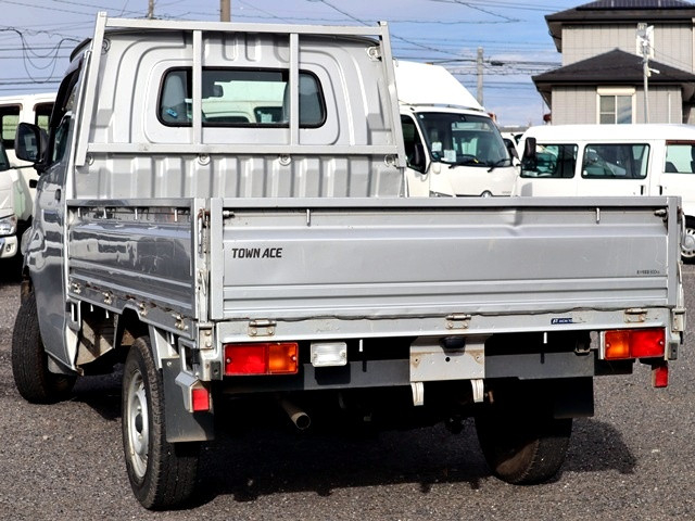 トヨタ タウンエース 小型 平ボディ 5BF-S403U(110993) 2枚目