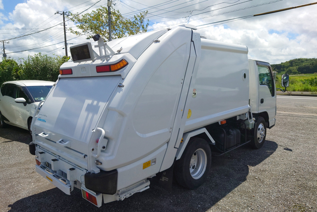 いすゞ エルフ 小型 塵芥車（プレス式） BKG-NKR85AN(12814) 7枚目