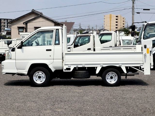 トヨタ タウンエース 小型 平ボディ GK-KM70(109290) 9枚目