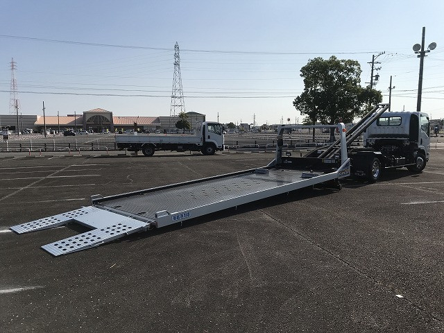 いすゞ エルフ 小型 キャリアカー 2RG-NPR88AN(95467) 15枚目