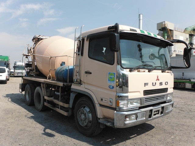 三菱ふそう スーパーグレート 大型 ミキサー車 KL-FV50KJXD(1395) 1枚目