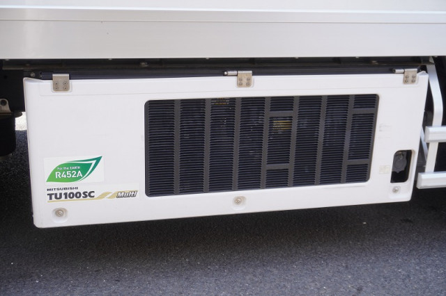 いすゞ ギガ 大型 冷蔵冷凍バン 2PG-CYJ77D(108636) 33枚目