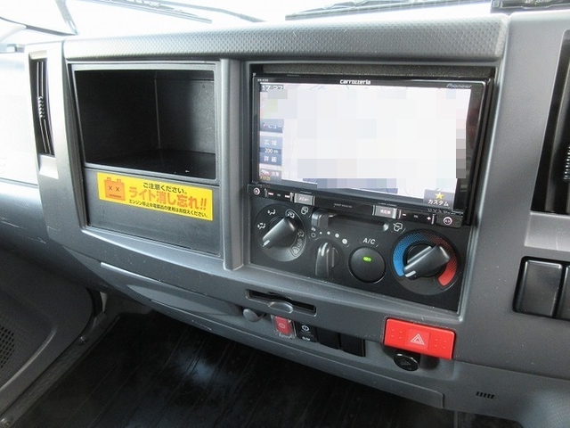 いすゞ エルフ 小型 バン TPG-NLR85AN(6698) 30枚目