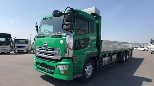 UDトラックス（日産） クオン 大型 平ボディ QKG-CD5ZA(35342) 2枚目