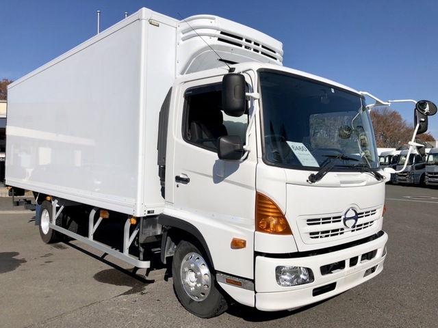 日野 レンジャー 中型 冷蔵冷凍バン TKG-FC9JJAA(60832) 3枚目