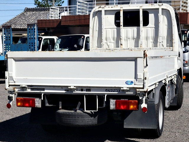 トヨタ ダイナ 小型 平ボディ 2RG-XZU605(112651) 3枚目