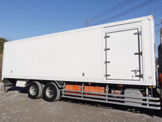 Isuzu giga Large Freezer box_body QPG-CYL77B(100851) 9枚目
