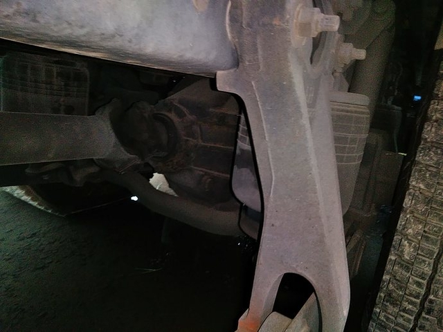 UDトラックス（日産） ビッグサム 大型 ウィング KL-CD48ZWA(3355) 11枚目
