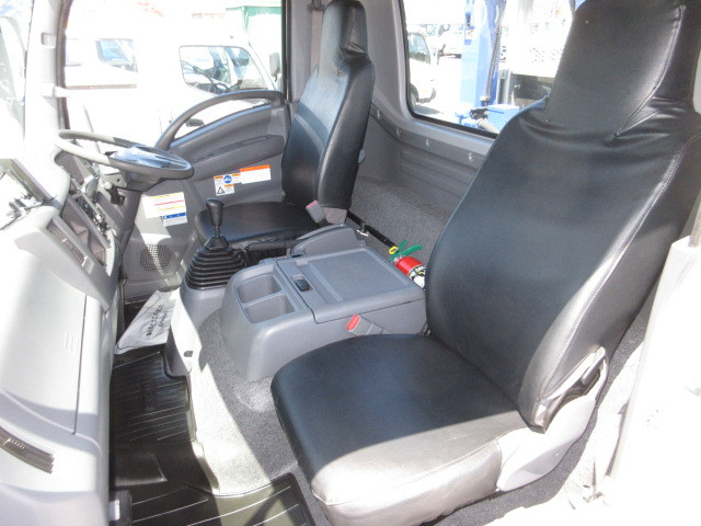 Isuzu forward Middle Translation missing: en.item.body_keijou_enum.body_keijou_carrier_other 2PG-FRR90S2(109766) 22枚目