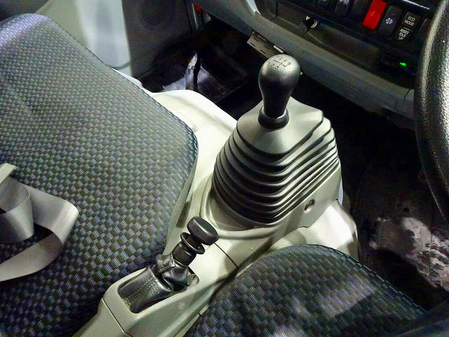 日野 デュトロ 小型 バン 2RG-XZU605M(99750) 19枚目