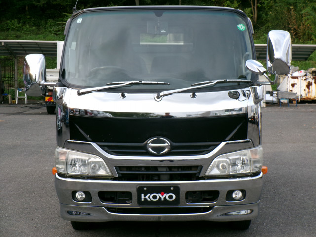 日野 デュトロ 小型 平ボディ XZU605M(111985) 2枚目