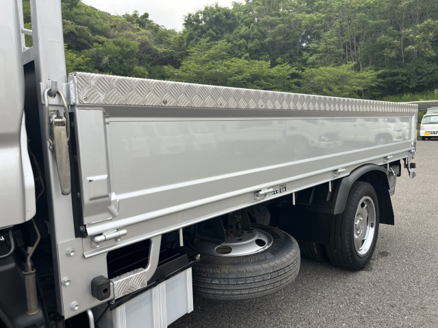 日野 デュトロ 小型 平ボディ TPG-XZU605M(109377) 28枚目