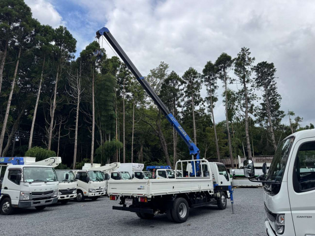 いすゞ エルフ 小型 平ボディ（クレーン付） TPG-NKR85AR(111611) 17枚目
