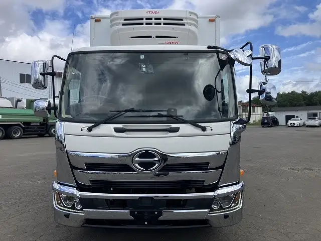 日野 レンジャー 中型 冷蔵冷凍バン 2KG-FD2ABG(111309) 2枚目