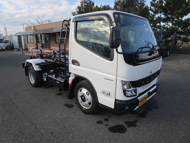 三菱ふそう キャンター 小型 コンテナ専用車 2RG-FBAV0(97404) 2枚目