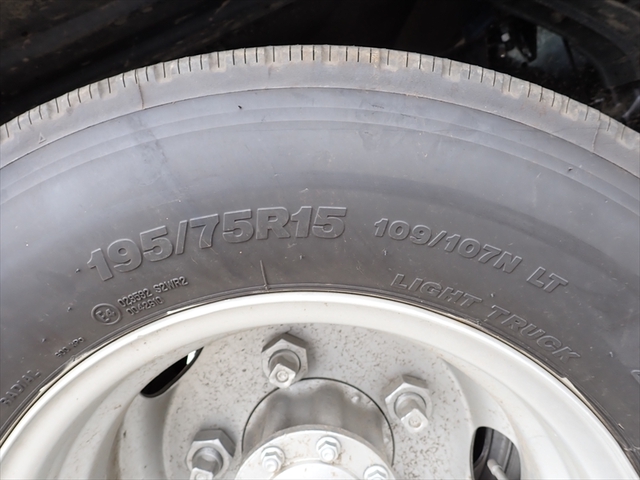 いすゞ エルフ 小型 平ボディ TKG-NJR85AN(86595) 33枚目