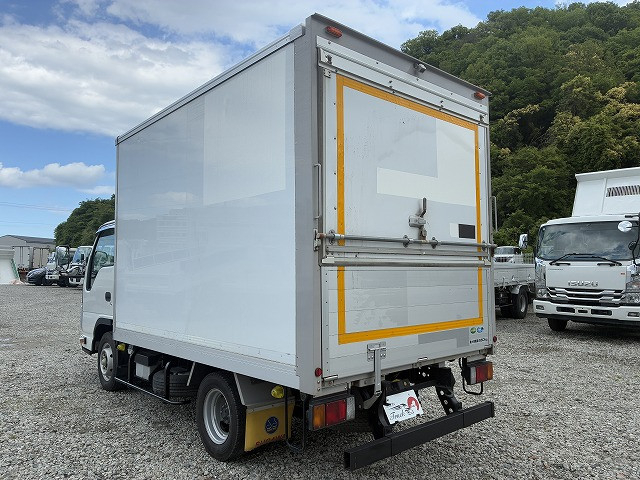いすゞ エルフ 小型 バン 2RG-NHR88AN(105407) 28枚目