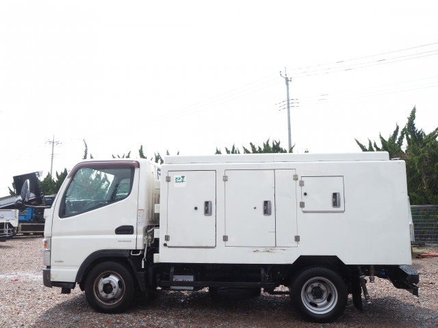 三菱ふそう キャンター 小型 高圧洗浄車 TPG-FBA00(103246) 2枚目