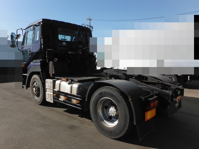 UDトラックス（日産） クオン 大型 トラクタ KL-CK482BAT(2301) 4枚目