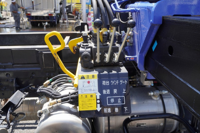 三菱ふそう ファイター 増トン Translation missing: ja.item.body_keijou_enum.body_keijou_carrier_other 2KG-FK62FZ(110969) 22枚目