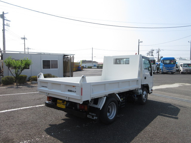 Isuzu elf Small Soil dump 2PG-NKS88AD(92106) 4枚目