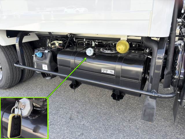 三菱ふそう キャンター 小型 冷蔵冷凍バン 2RG-FBAV0(107642) 24枚目