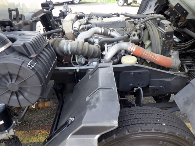 UDトラックス（日産） コンドル 中型 バン 2RG-BRR90T2(112132) 40枚目