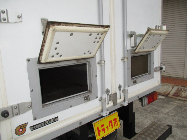 日野 デュトロ 小型 バン TKG-XZU675M(68981) 11枚目