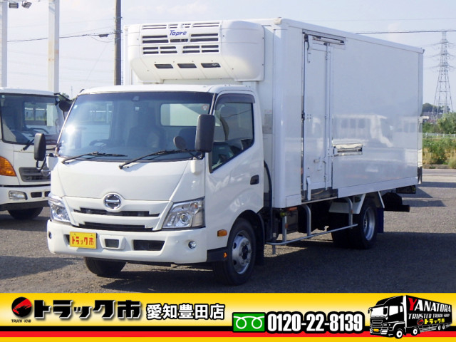 日野 デュトロ 小型 冷蔵冷凍バン 2PG-XZU722M(110957) 1枚目