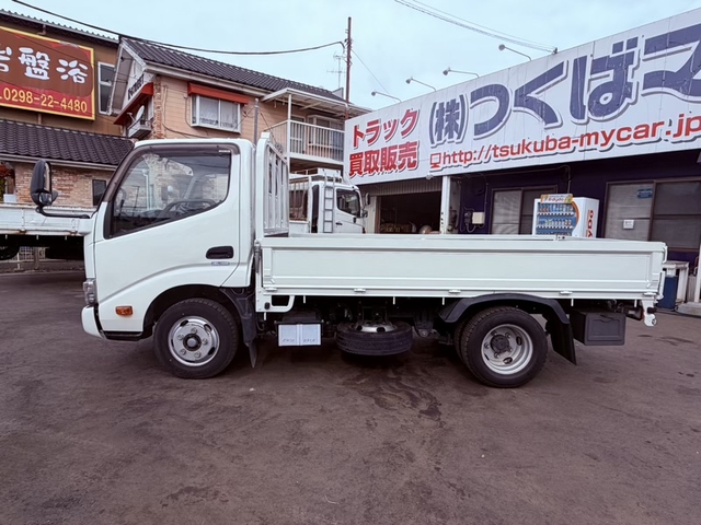 日野 デュトロ 小型 平ボディ TPG-XZU605M(113623) 8枚目
