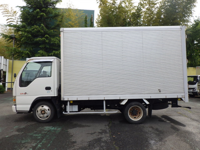 いすゞ エルフ 小型 バン KR-NKR81GAV(110266) 8枚目
