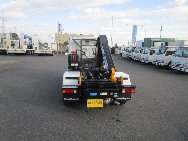 三菱ふそう キャンター 小型 コンテナ専用車 2RG-FBAV0(97404) 16枚目