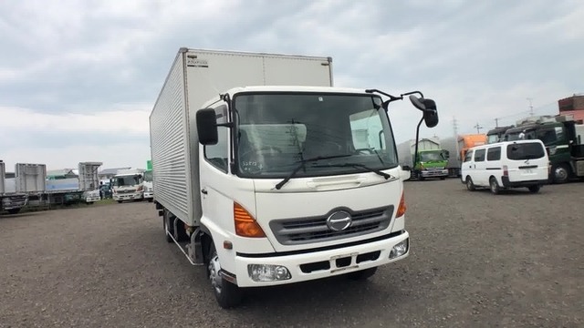日野 レンジャー 中型 バン ADG-FC7JKWA(34691) 33枚目