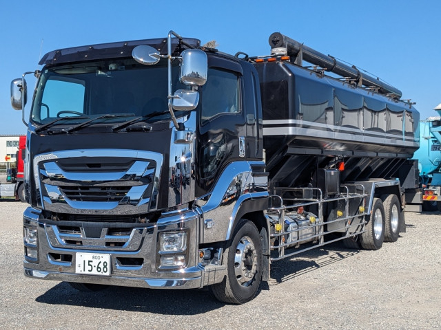 いすゞ ギガ 大型 粉粒体運搬車 2PG-CYY77C(113496) 1枚目