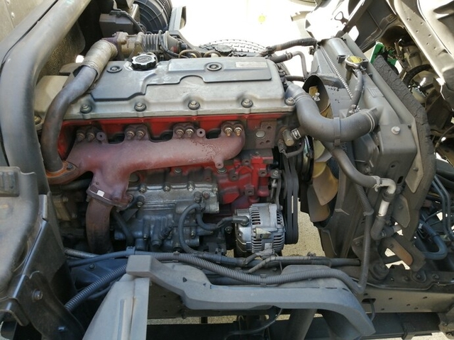 日野 デュトロ 小型 バン KK-XZU411M(5374) 39枚目