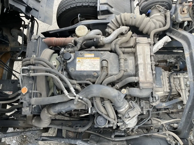 いすゞ 中型 バン TKG-FRR90T2(111186) 55枚目
