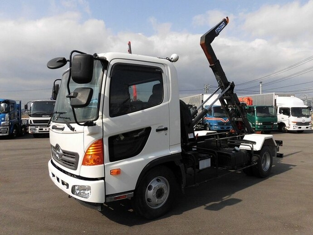 日野 レンジャー 中型 コンテナ専用車 TKG-FC9JEAA(6500) 5枚目